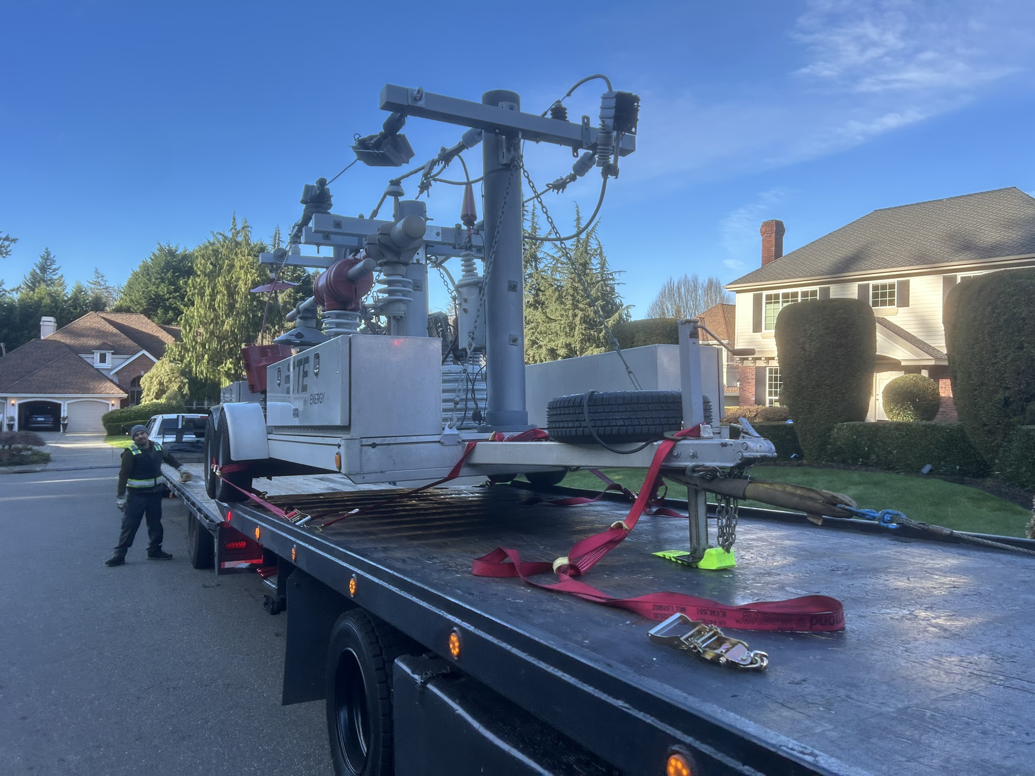Machine transport in Everett